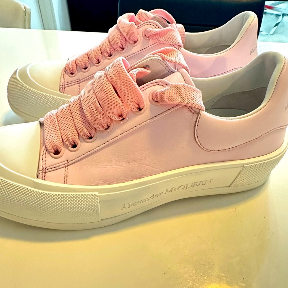 Alexander McQueen Sneakers